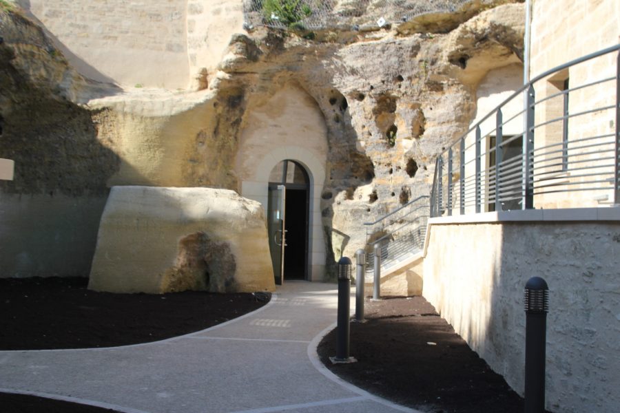 Aménagement extérieur de la cour